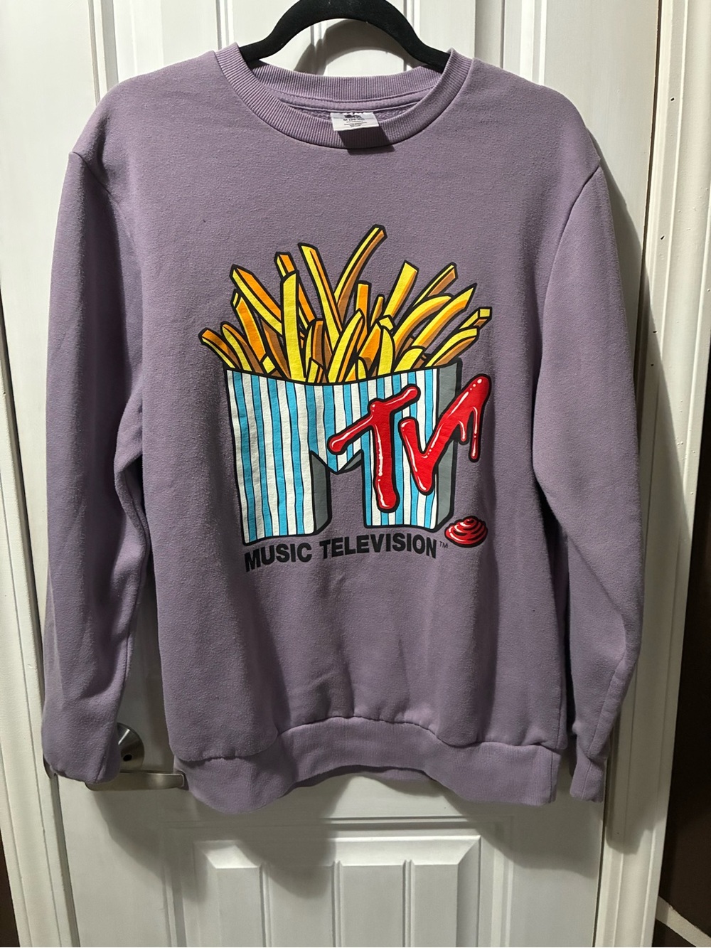 MTV Lavender Crewneck with Bold Fries Graphic